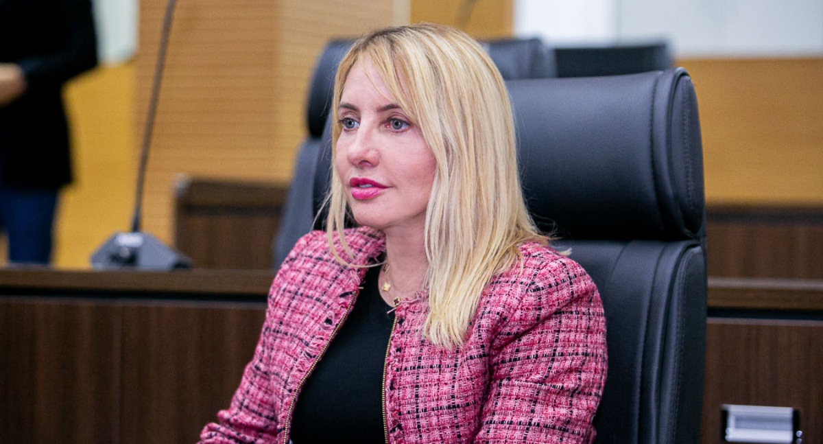 Ieda Chaves cobra providências da Sesau diante da falta de neuropediatras em Rondônia