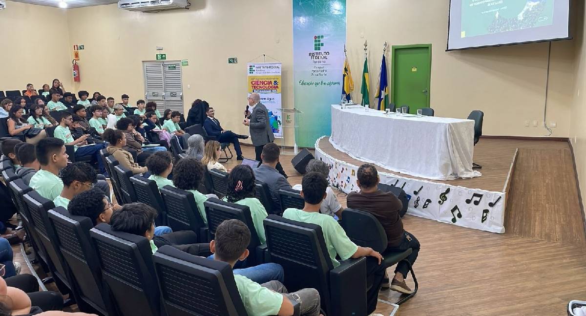 IFRO promove cultura oceânica e inovação na 22ª Semana Nacional de Ciência e Tecnologia