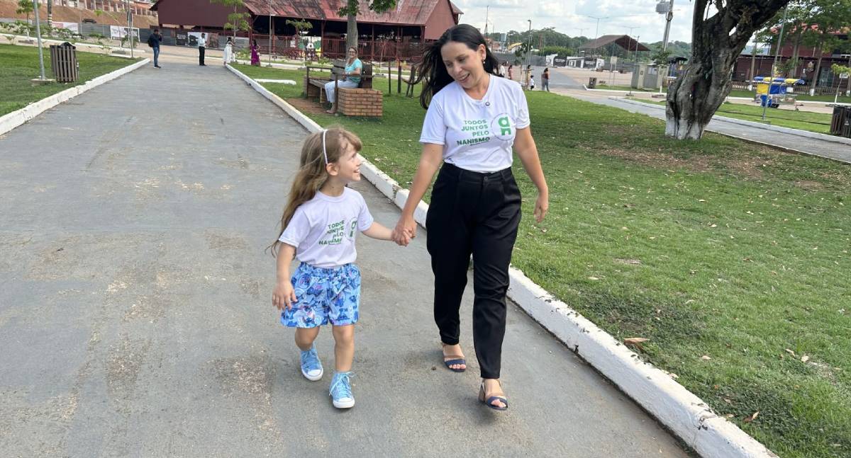 Impacto emocional do diagnóstico de nanismo de Alice fortalece família e inspira busca por inclusão