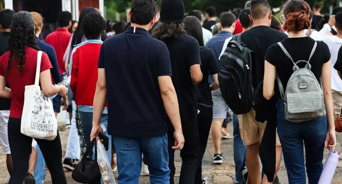 Inscrição para vagas remanescentes do Fies 2025 começa em 23 de outubro