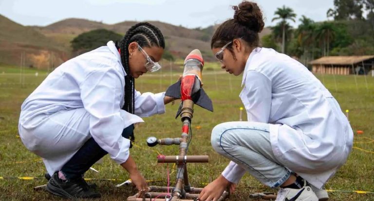 Jornada de Foguetes reunirá mais de 5 mil alunos em Barra do Piraí