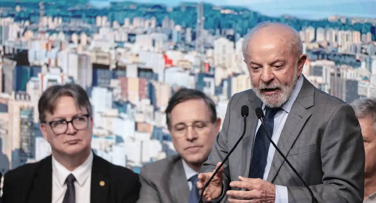 Lula critica Congresso por retirar MP que taxaria ricos, fintechs e apostas