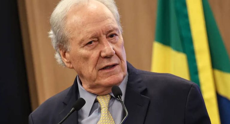Lula ficou "estarrecido" com alto número de mortos no Rio, diz Lewandowski