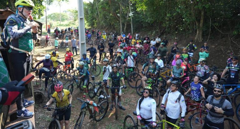 Mais de 350 ciclistas participam do Bike Tour no encerramento das comemorações pelos 111 anos de Porto Velho