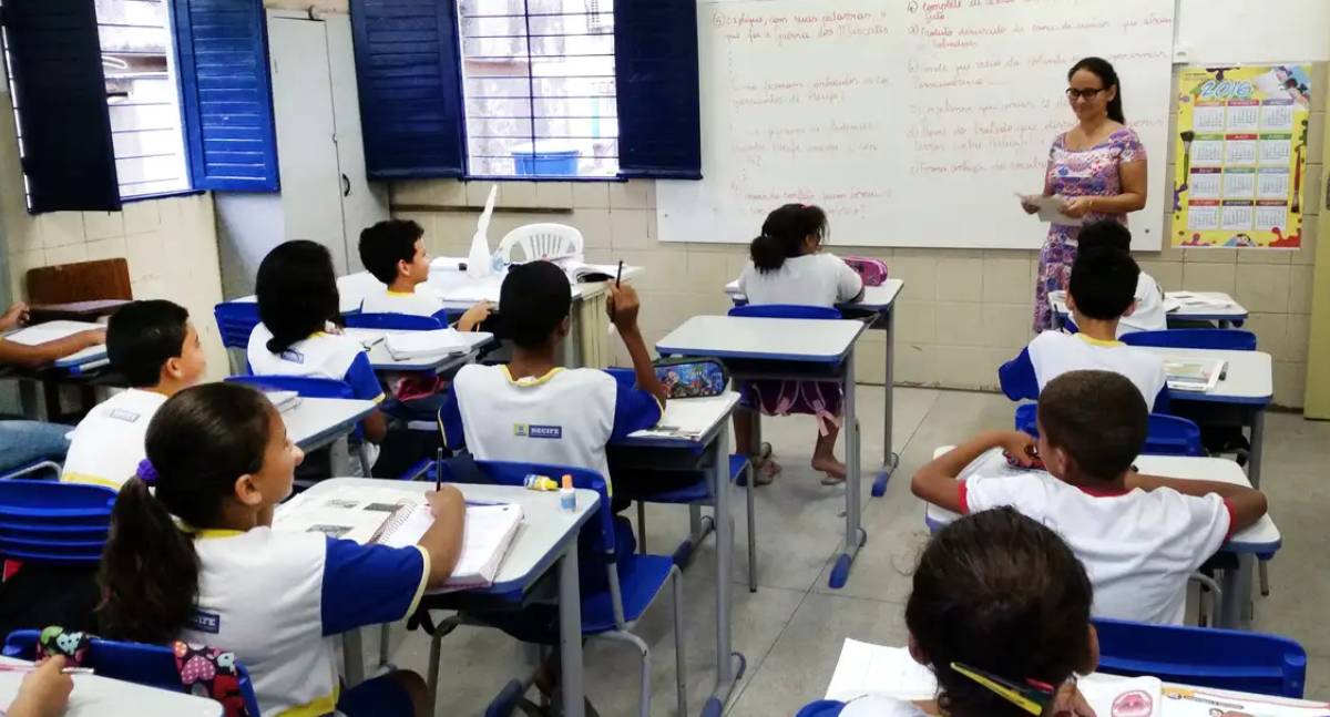 Mais de um milhão de inscritos fazem a primeira Prova Nacional Docente