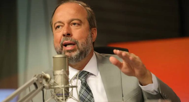 Margem Equatorial: Governador e ministro celebram licença para pesquisa da Petrobras