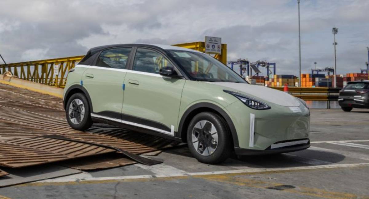 Modelo elétrico mais vendido da China chega ao Brasil com foco em eficiência e tecnologia