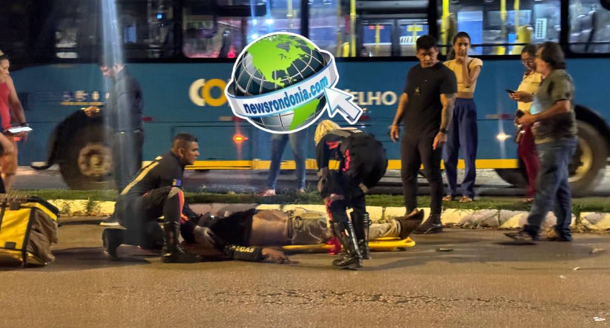 Motoboy fica gravemente ferido em acidente com veículo da Sesau na zona sul