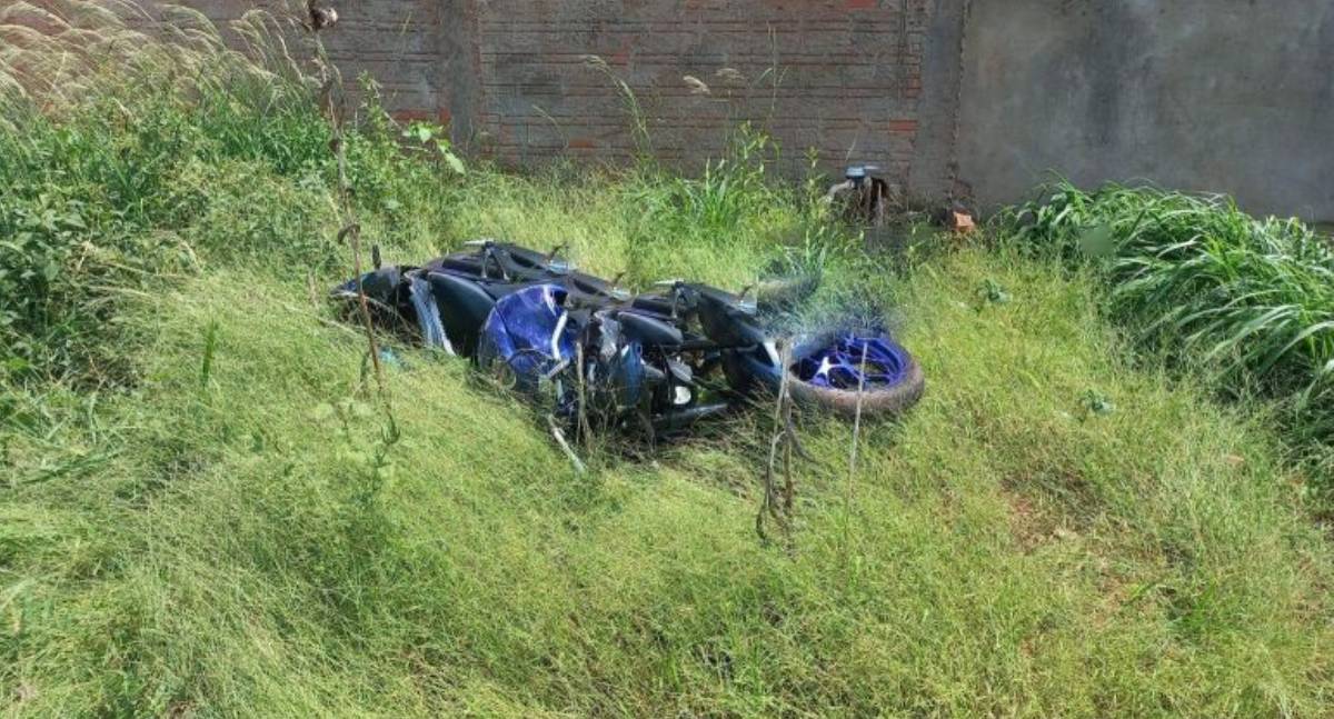 Motociclista sofre grave acidente e fica em estado gravíssimo em Rolim de Moura