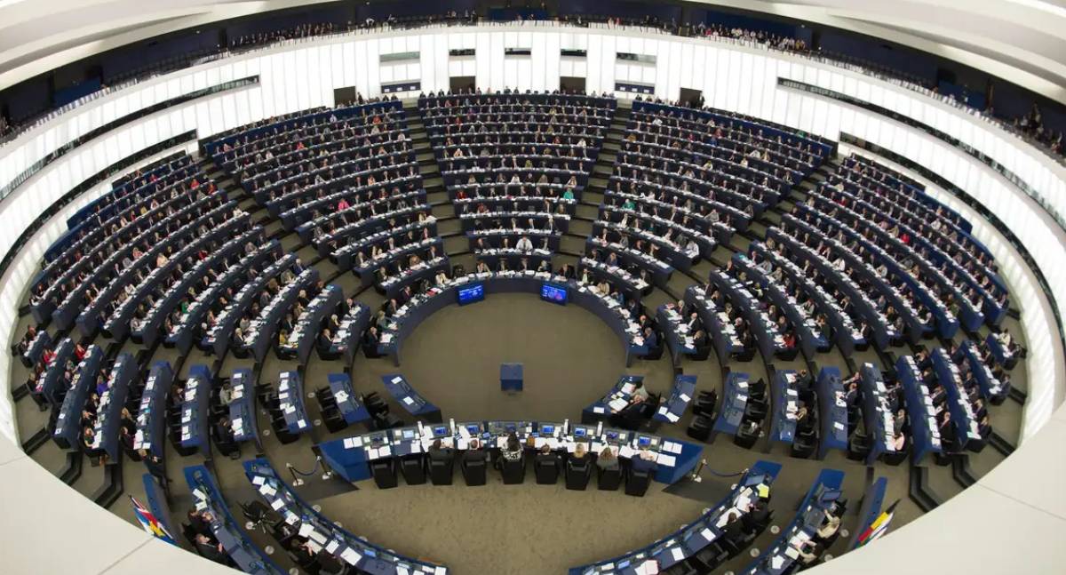 Parlamento Europeu facilita suspensão de visto por risco de segurança