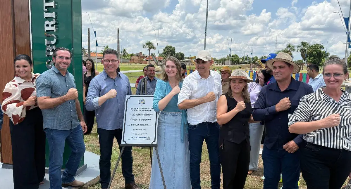 Parque Buritis é inaugurado em Seringueiras por Lebrinha e Marcos Rocha