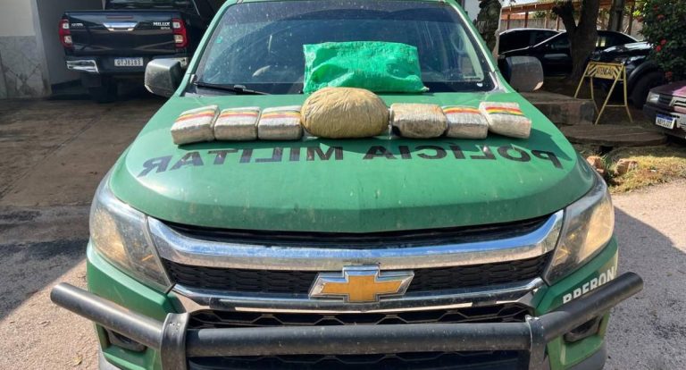 PM apreende 7,3 kg de maconha em porto clandestino de Guajará-Mirim