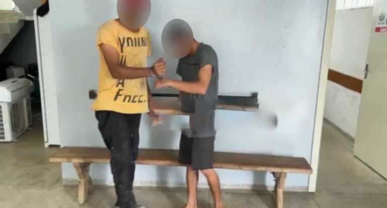 PM estoura ponto de drogas e prende dois suspeitos