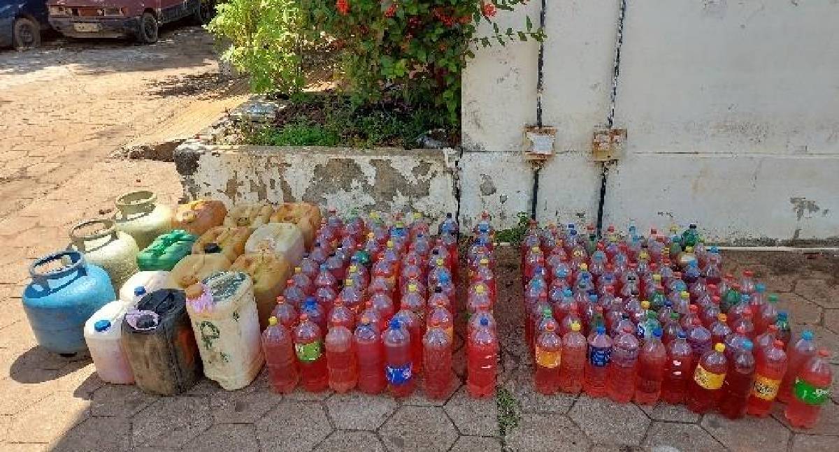 PMRO apreende 600 litros de gasolina e botijas de gás em Guajará-Mirim