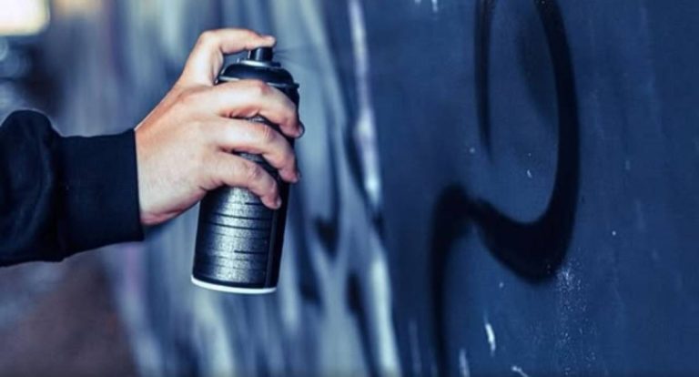 Polícia prende homem por pichações de facção em Pimenta Bueno