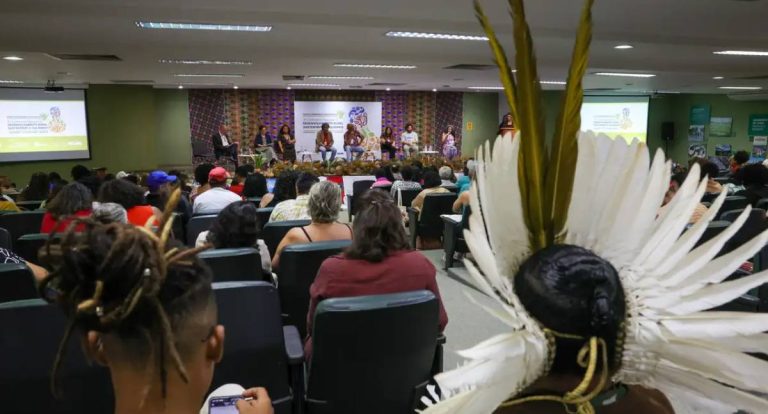 Povos tradicionais debatem transformação agroecológica