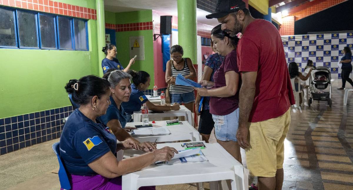 Prefeitura de Porto Velho entrega 269 títulos definitivos a famílias da zona Leste