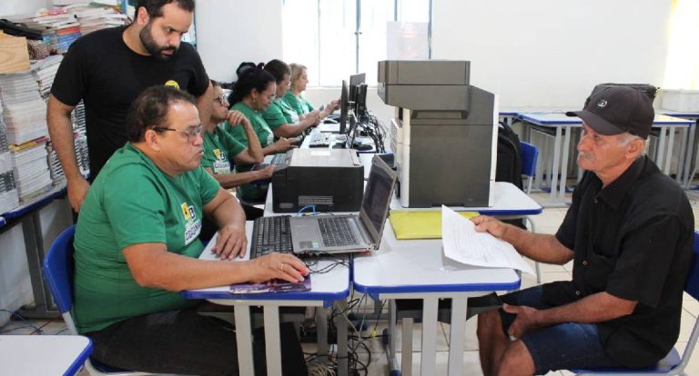 Prefeitura de Porto Velho leva serviços essenciais à Vila Princesa
