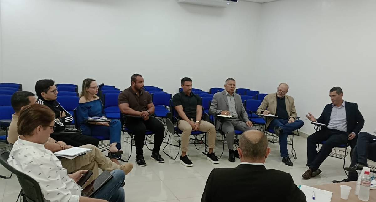 Prefeitura de Rio Branco conhece sistema de gestão de Porto Velho