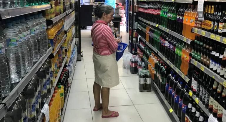 Previsão de inflação do mercado financeiro cai para 4,70% em 2025