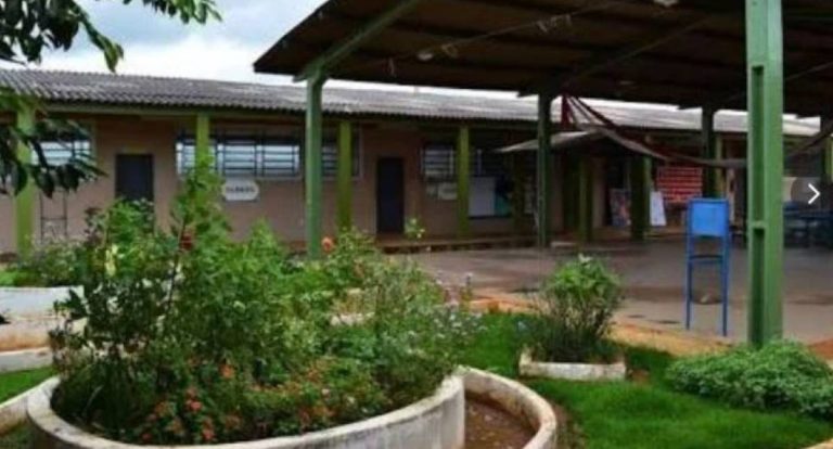 Professor de escola pública é acusado de omissão em espancamento de aluno