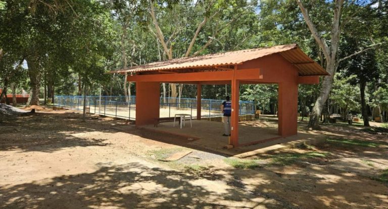 Reforma no Bosque Municipal de Ouro Preto do Oeste amplia opções de lazer e valoriza espaço público