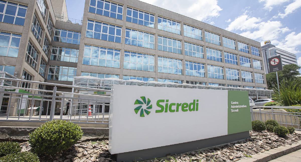 Sicredi neutraliza 27 mil toneladas de carbono calculadas em seu Inventário de Emissões