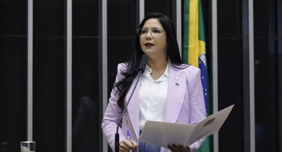 “Sim” à vida: Cristiane Lopes defende proteção desde a gestação