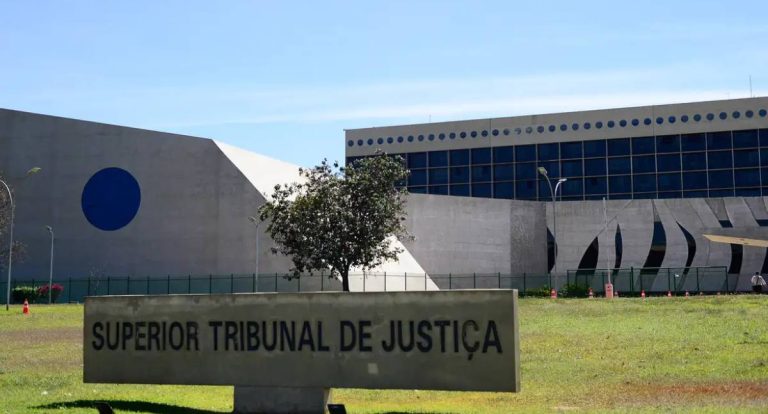 STJ autoriza ronda virtual em busca de pornografia infantil