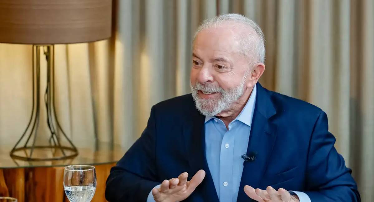Trump elogia Lula após conversa e prevê boa relação Brasil-EUA