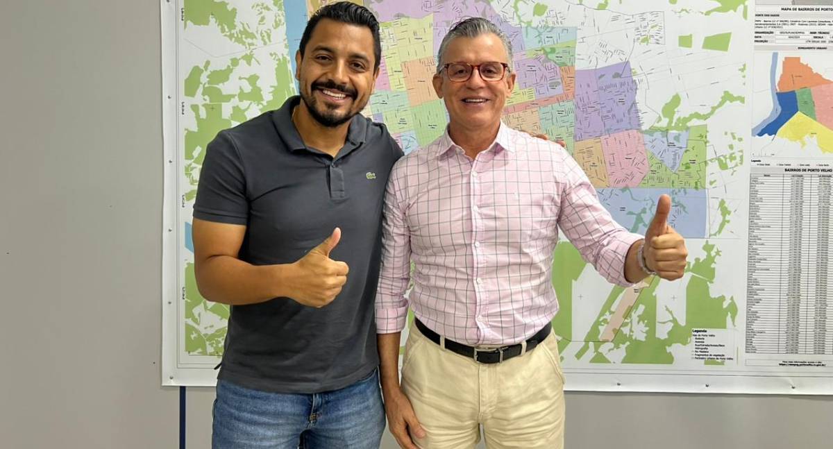 Vereador Dr. Gilber se reúne com secretário da Semdec por regularização fundiária