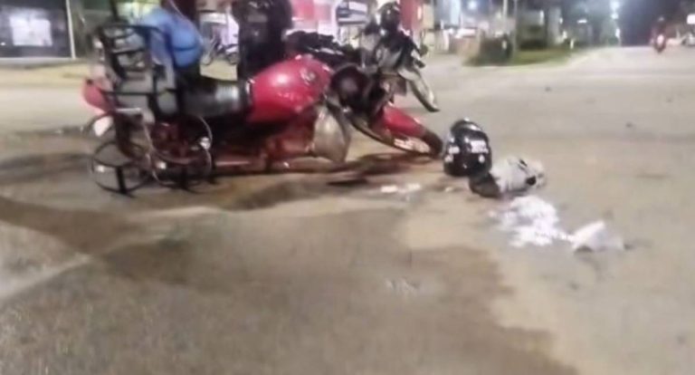 Acidente entre motocicletas deixa um condutor gravemente ferido em RO