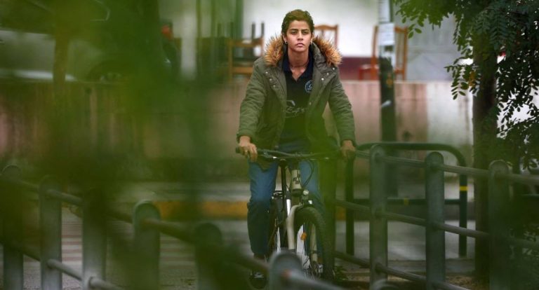 Albânia suspende jogadora brasileira de vôlei após suspeitas de gênero