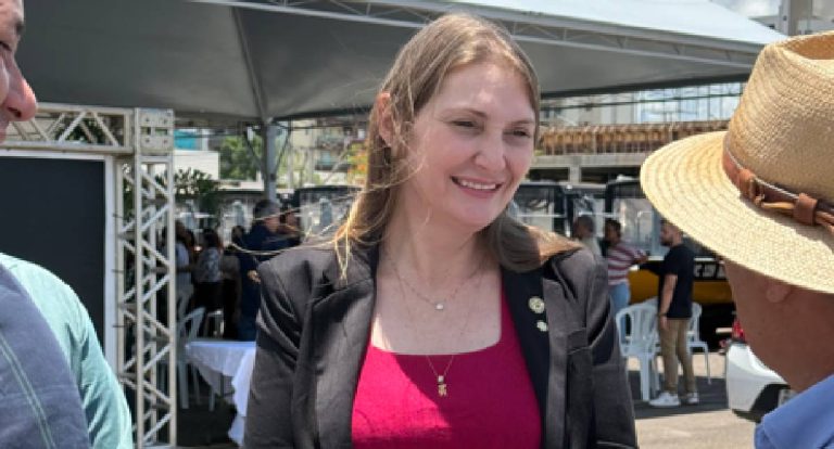 Ampliação da escola em Costa Marques é solicitada por deputada