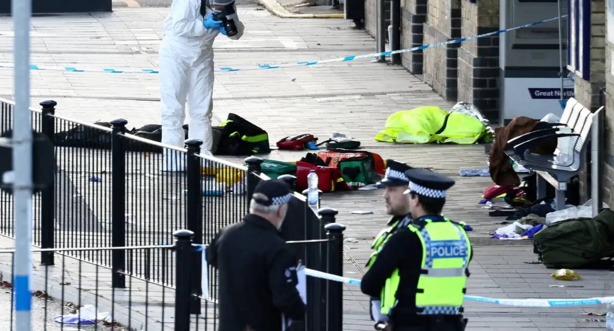 Ataque com faca em trem de Cambridge deixa nove feridos graves