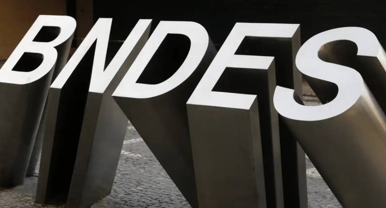 BNDES registra operações de crédito de R$ 230 bilhões com foco na indústria