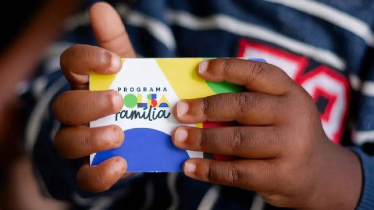 Caixa paga Bolsa Família a inscritos com NIS final 5