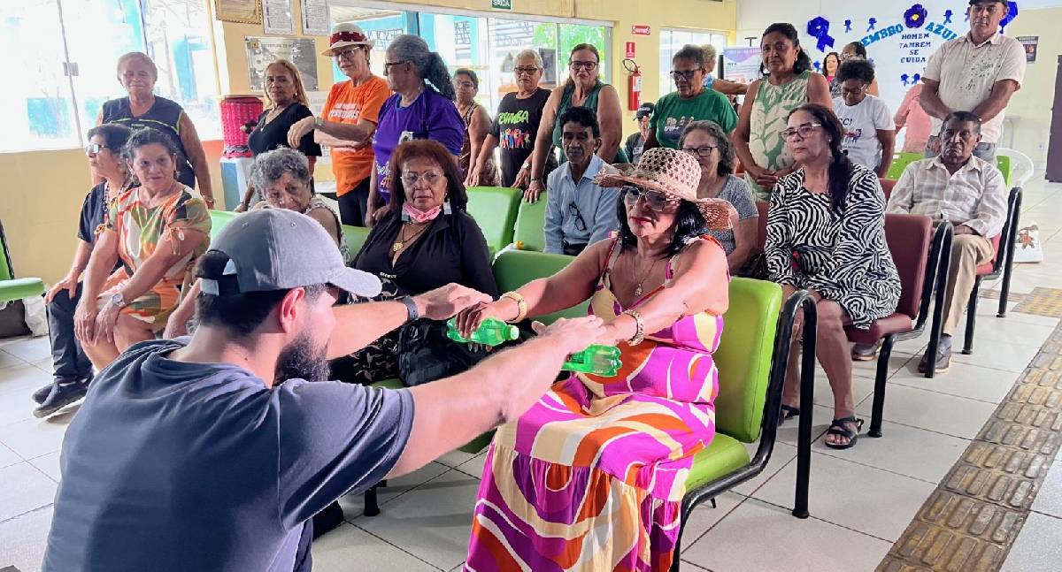CCI promove palestra sobre alimentação e saúde na terceira idade