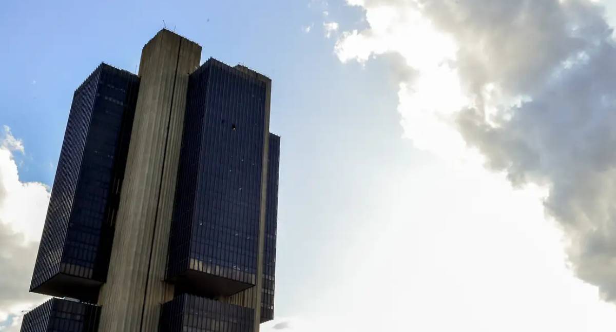 Copom se reúne e deve manter Taxa Selic em 15% ao ano