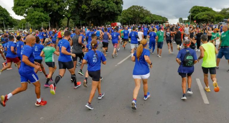 Corrida ColaboraGov celebra Dia do Servidor e promove integração