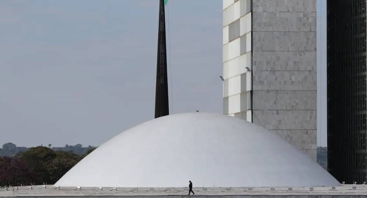 CPI do Crime Organizado convida chefes militares e convoca TH Joias