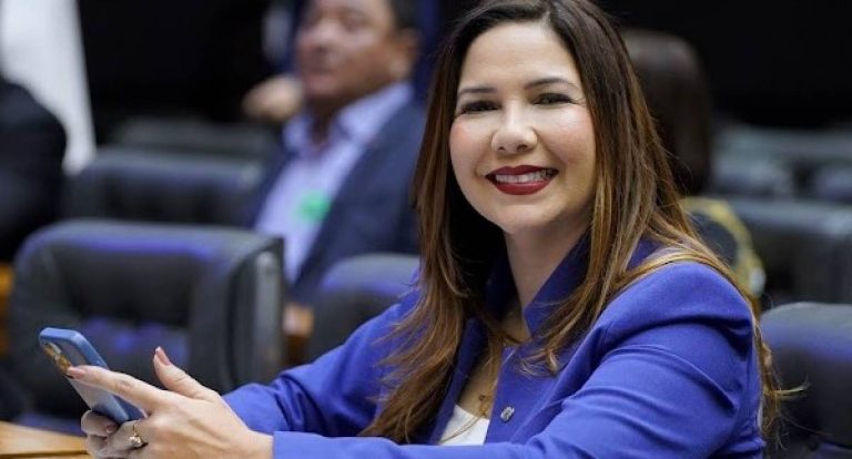 Cristiane Lopes prioriza aposentadoria integral de ACS e ACE na Câmara