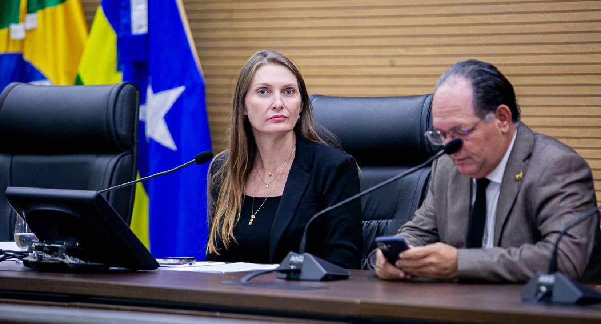 Deputada Gislaine Lebrinha indica reforma e ampliação da EMEIF Monteiro Lobato à Seduc