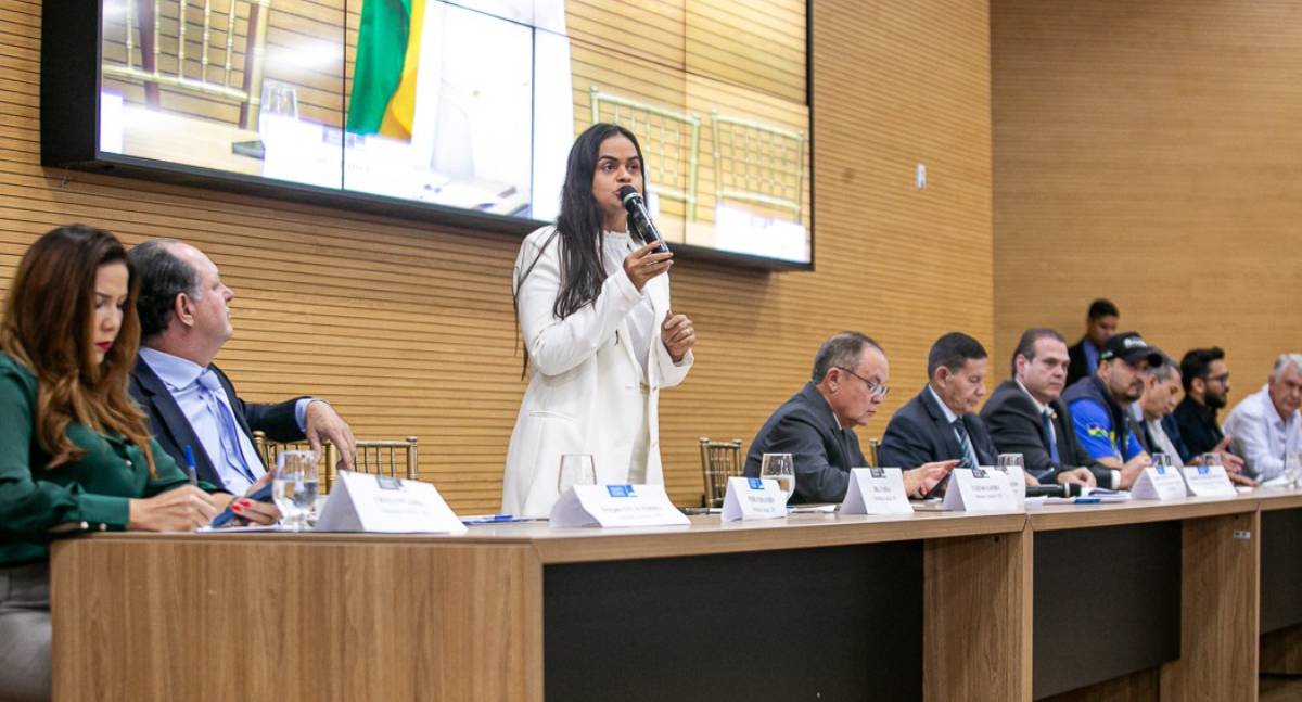 Durante audiência pública da CRATerras em Rondônia, deputada Dra. Taíssa defende produtores rurais e cobra o fim dos embargos ambientais