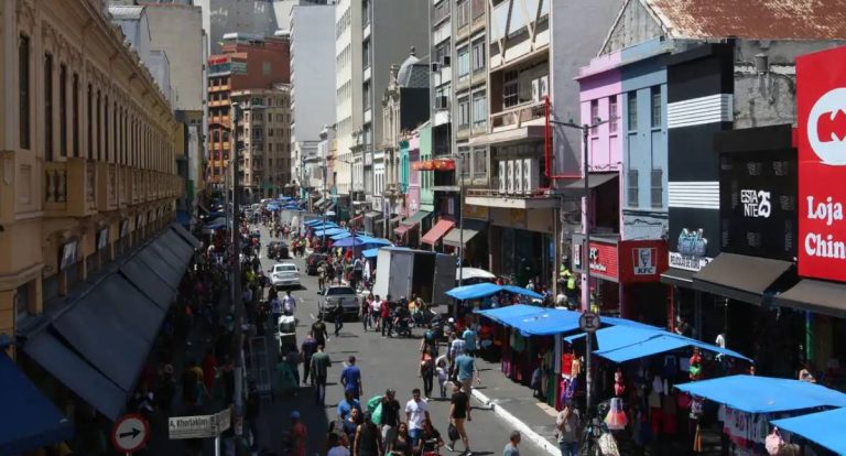 Empresas não se adaptaram para reforma tributária, aponta pesquisa