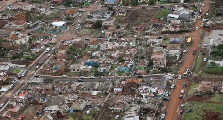 Enem é suspenso em Rio Bonito do Iguaçu após tornado atingir 90% da cidade
