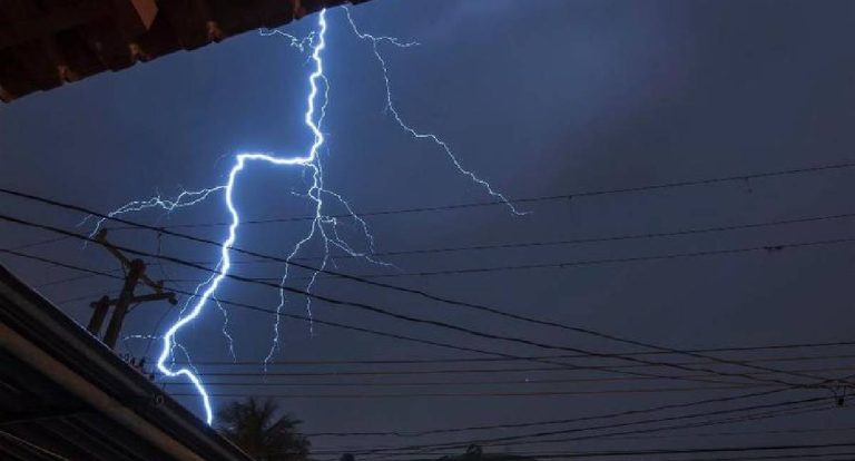 Energisa alerta para riscos na rede elétrica durante chuvas