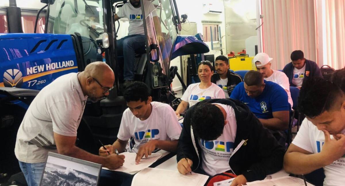 Escola Móvel de Máquinas Agrícolas abre inscrições em Cujubim até 8 de dezembro