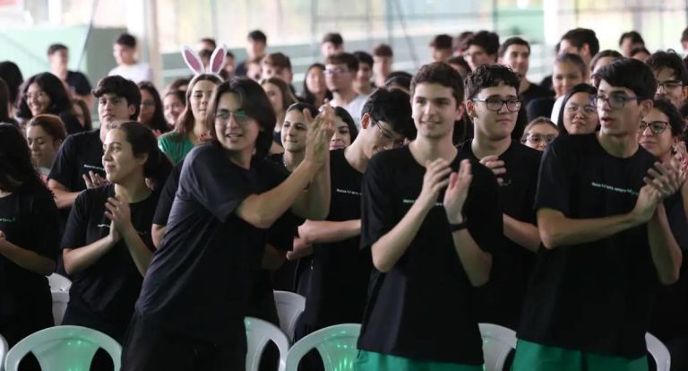 Especialistas dão dicas de estudos e descanso na reta final do Enem 2025