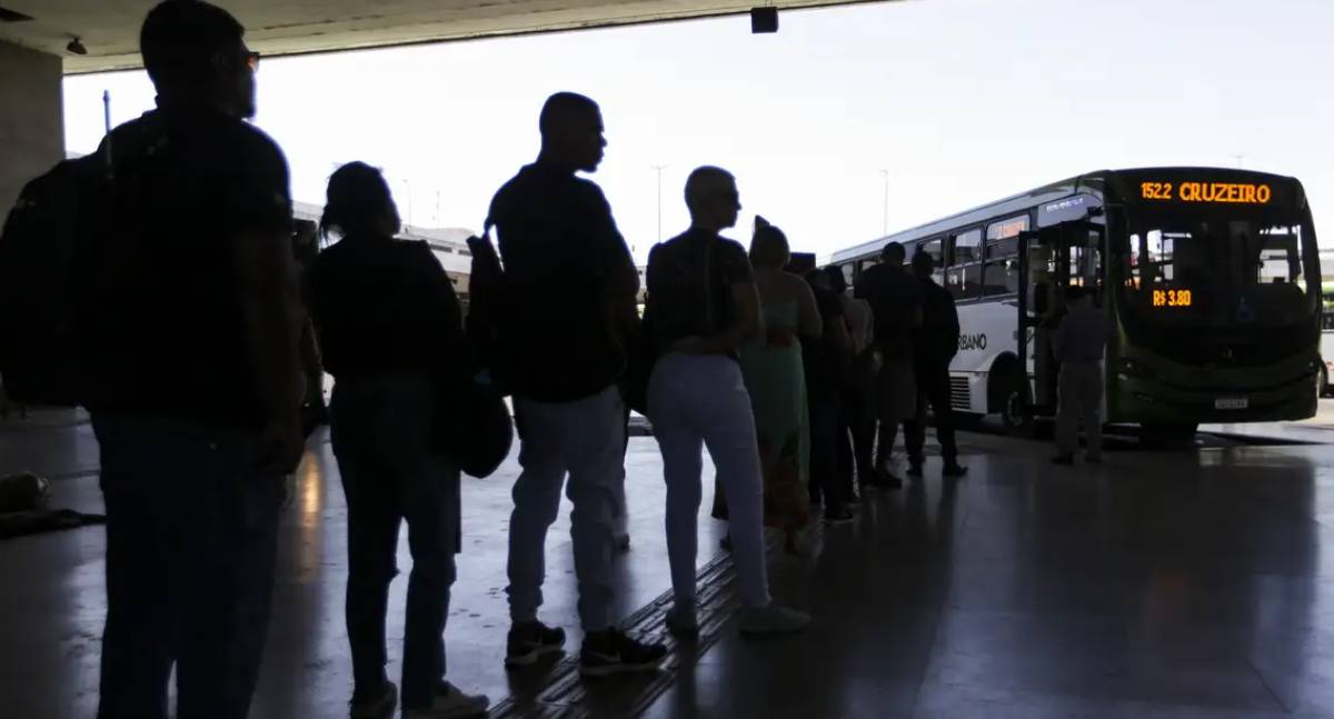 Estudo defende Fundo Empresarial para bancar tarifa zero no transporte público